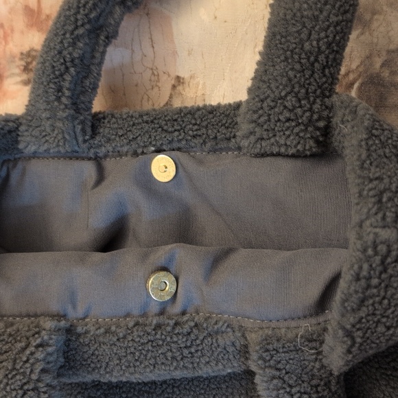 Prada Charcoal Soft Sherpa/Fleece Top Handle Tote Bag - Picture 5 of 12
